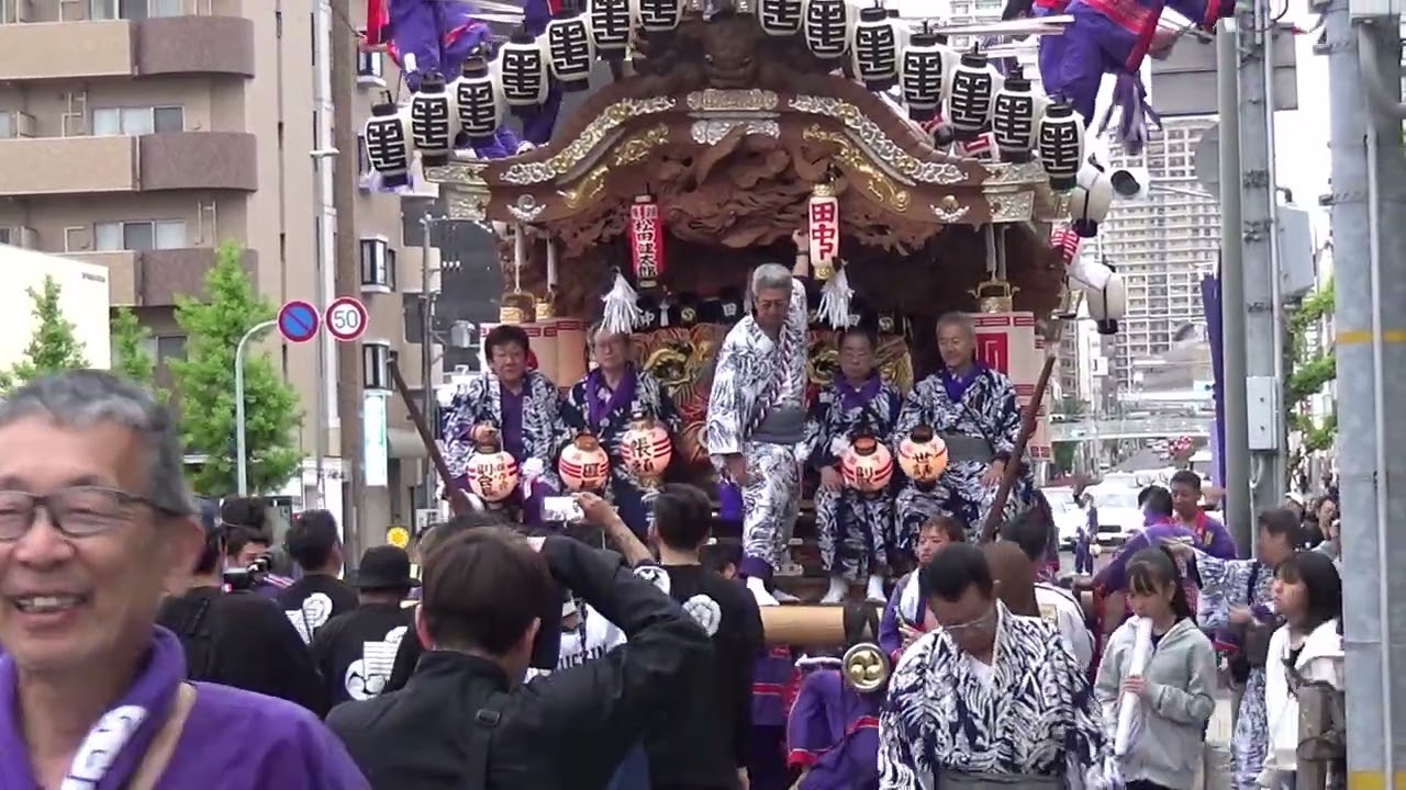 田中區だんじり 本宮夜の曳行 出発 兵庫県神戸市東灘区