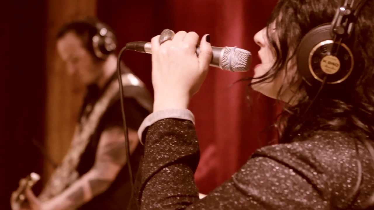 Ten Day Records Live Session : Cylew - Never Let Me Down Again (Depeche Mode Cover)