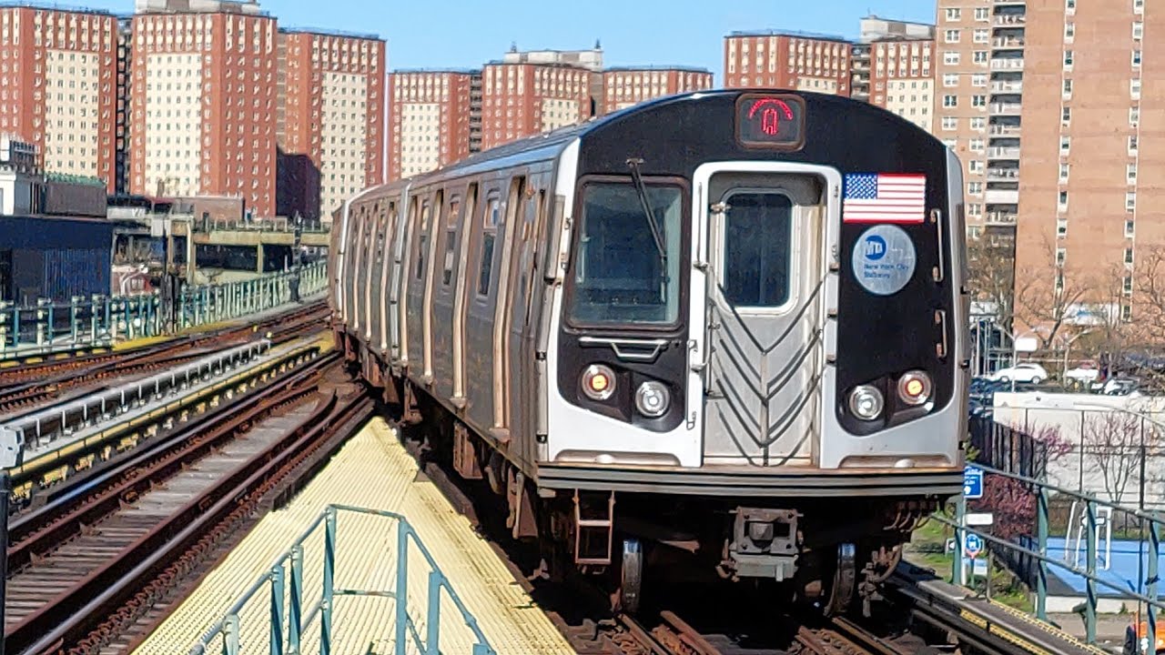 SPECIAL: R160As on the (Q) line