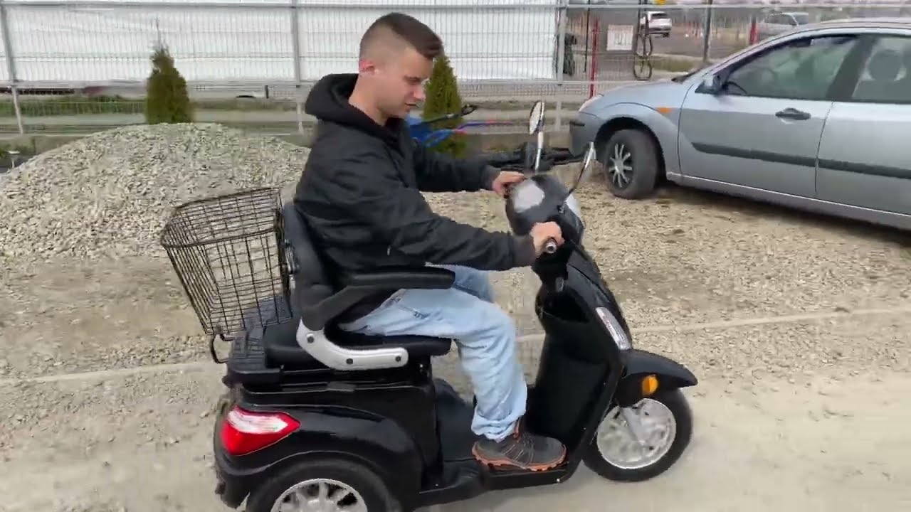 Mobilny przyjaciel zakupowicza - ZIPP E-SCOOTER w sklepie Agroray