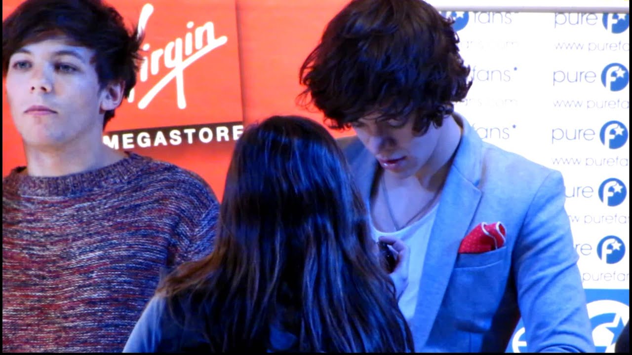 One Direction Virgin (Paris)