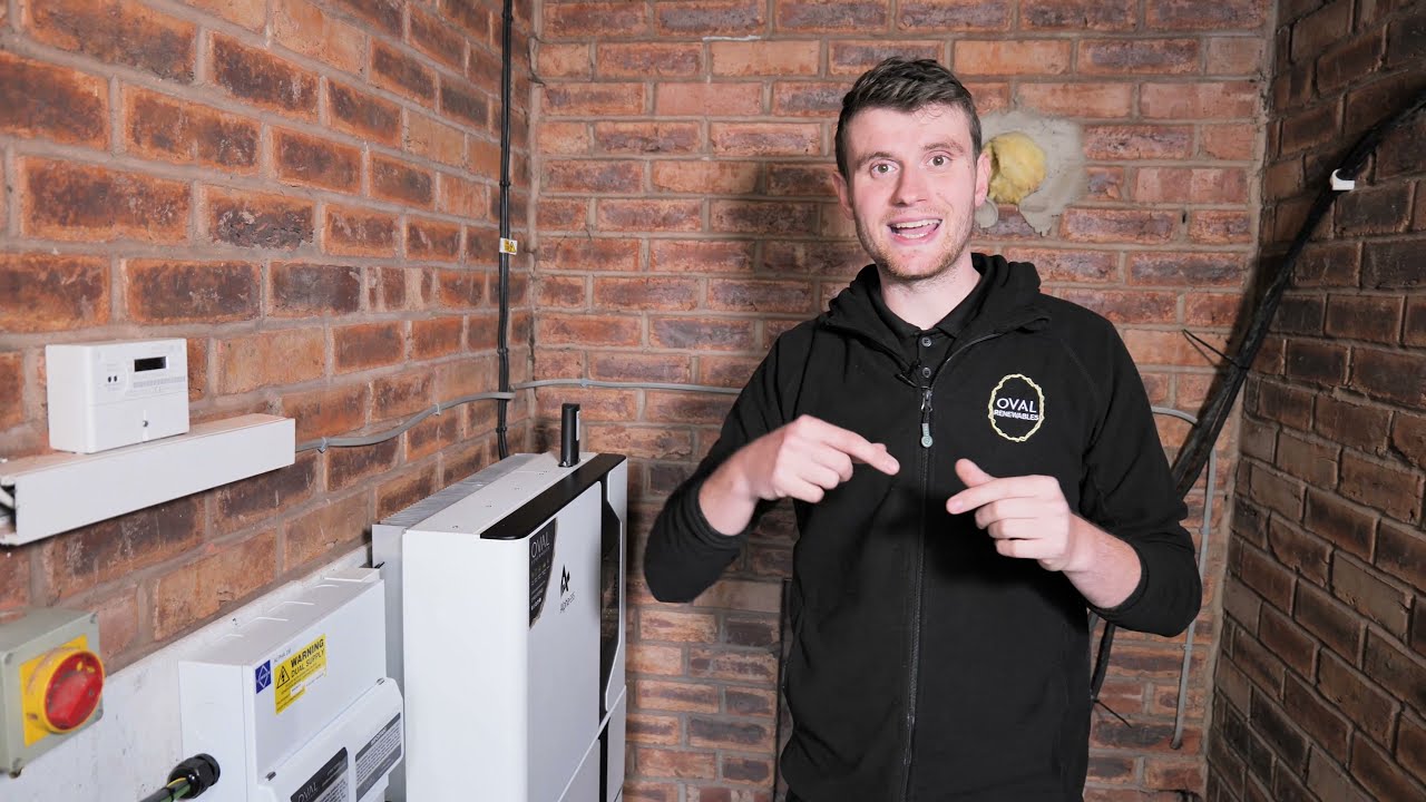 Установка аккумуляторной батареи Alpha ESS Smile 5 и солнечной фотоэлектрической системы