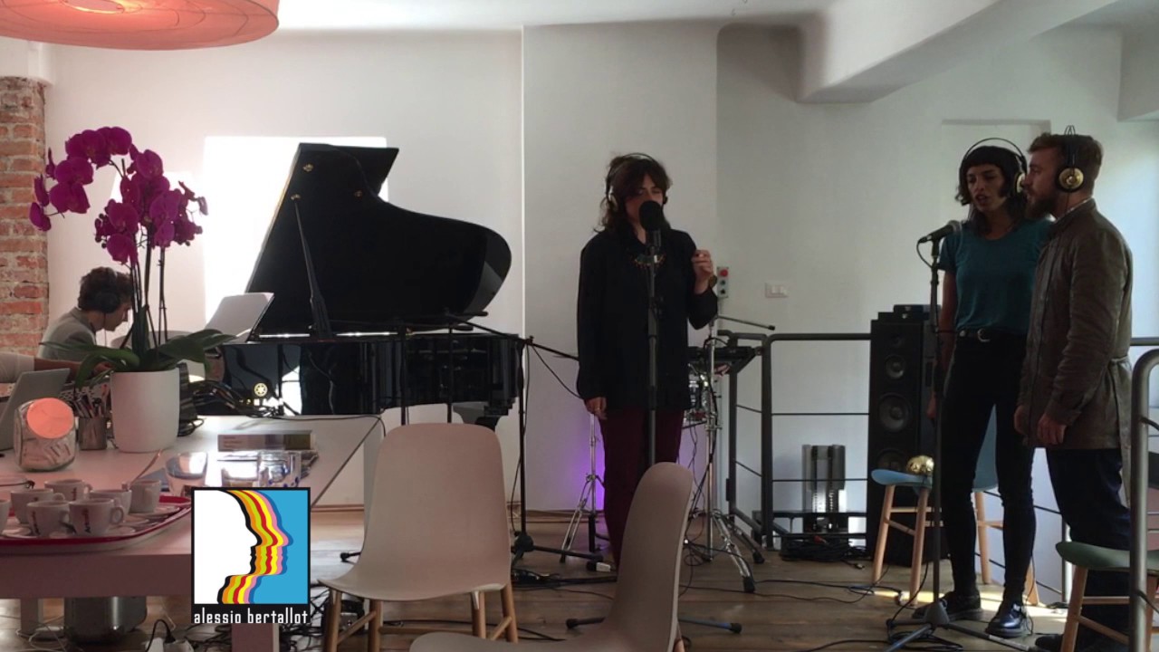 La Rappresentante di lista - Guardateci Tutti - Live@Casa Bertallot