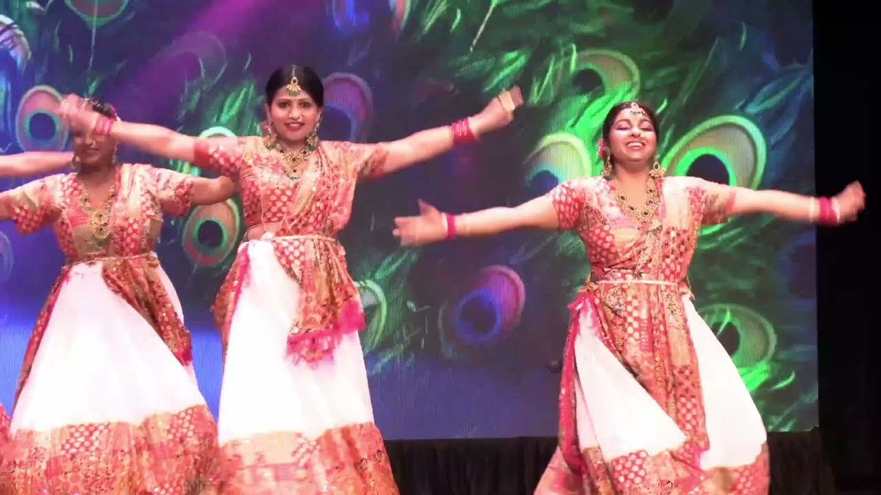 Malayalam Fusion Dance💃|Melam Stage Show|Malayalam hits#stageshow#fusiondance#njmalayalees#melam2025