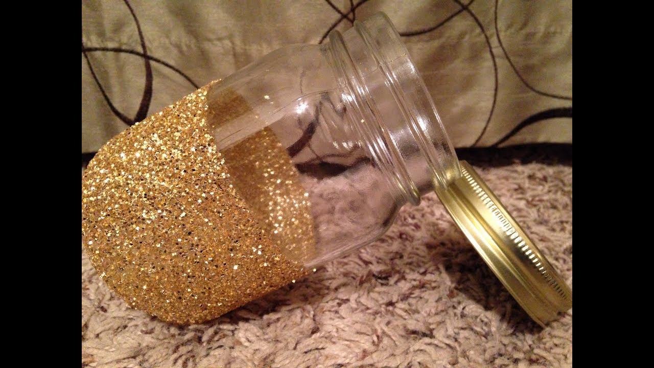 How to Make Decorative Glitter Mason Jars - Tutorial