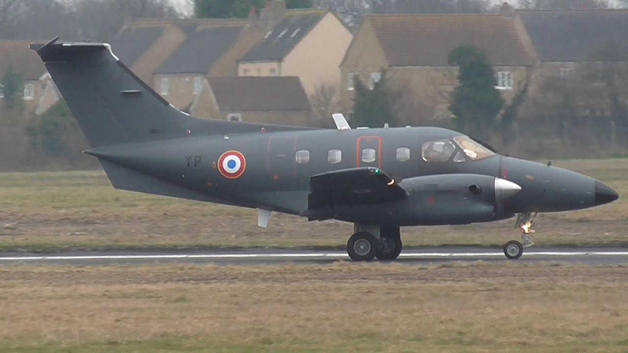 Embraer EMB 121 Xingu French Air Force take off CBG Airport