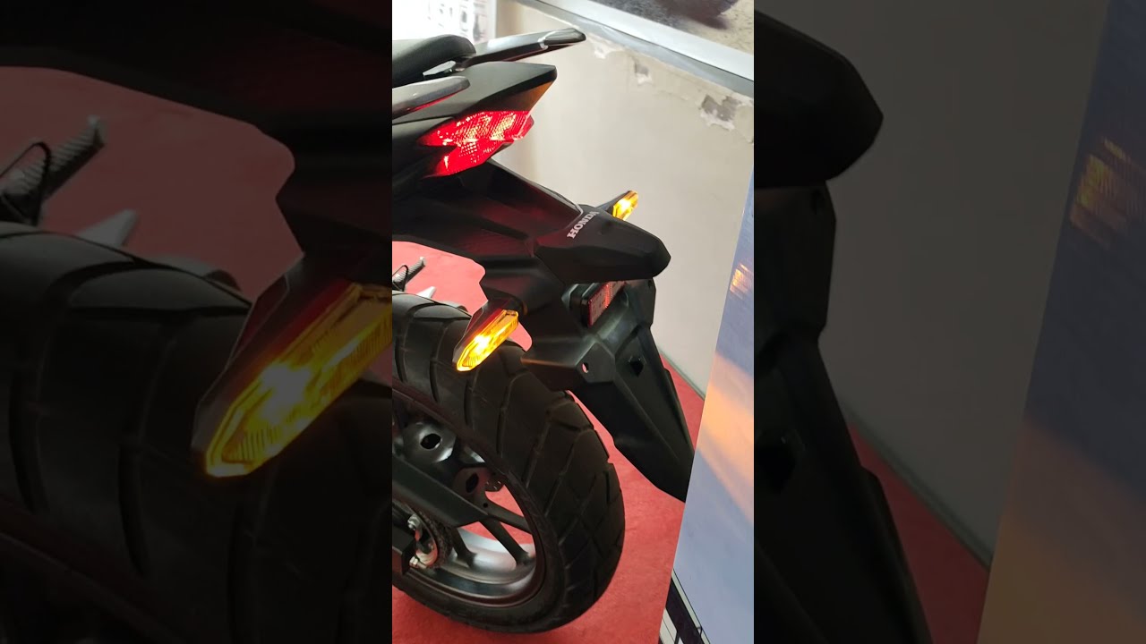 Honda CB 200 X New look.         honda off road bike