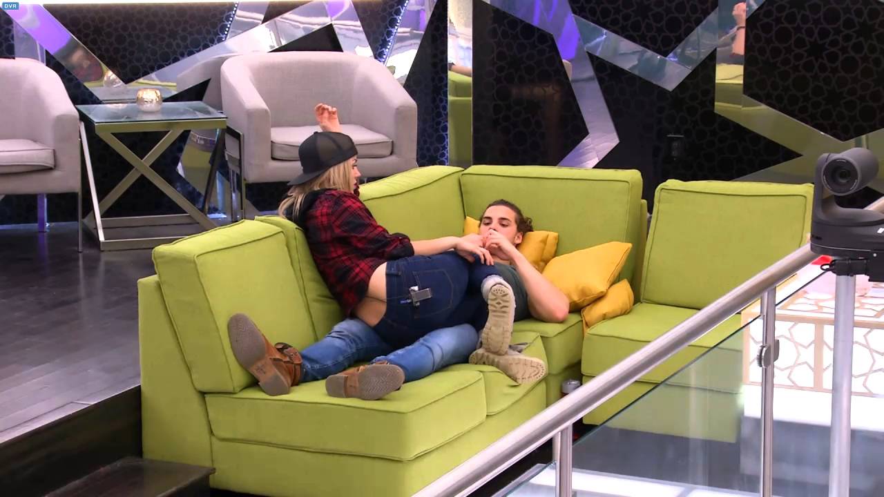 Big Brother Canada 4 - Jared/Kelsey Worried - Live Feeds