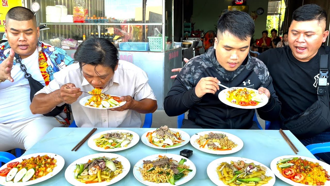 Trận Đấu Giữa Hai Đối Thủ Lần Đầu Gặp Nhau Ăn 10 Phần Cơm Mì Nui | ATĐQ