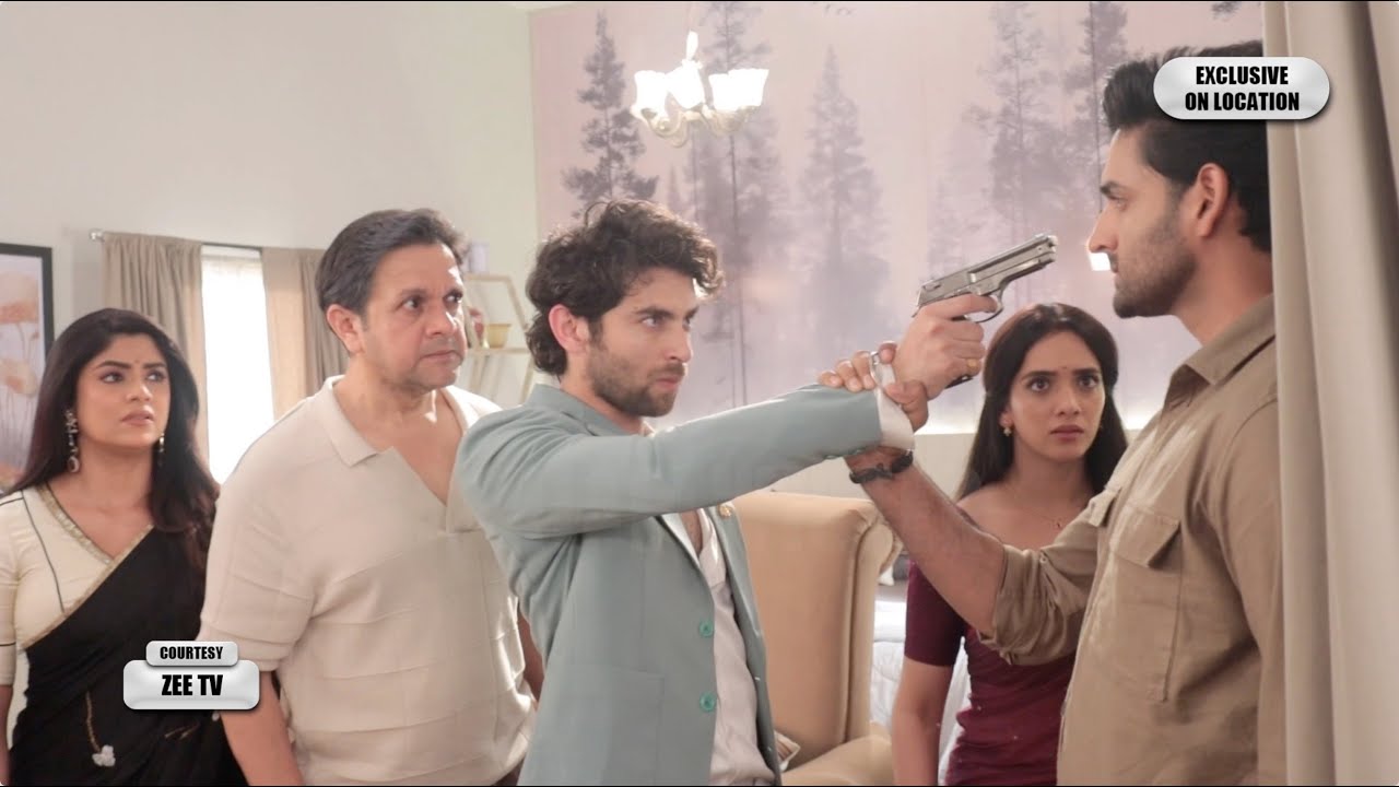 Jagadhatri Serial On Location : Shivaay tells Rudra to fire the gun, behind the scenes ZeeTV