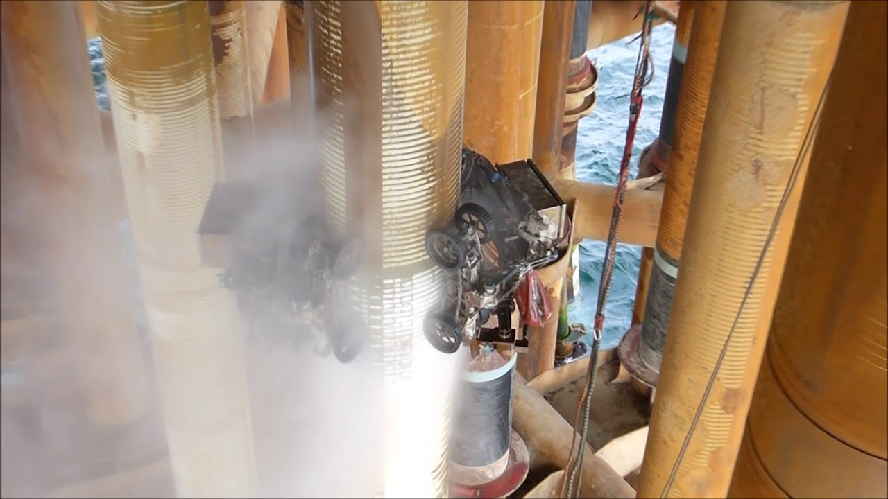 Icarus v1 pipe robot - Open blasting