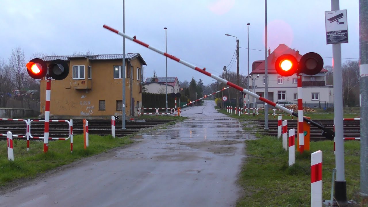 [4K] Przejazd kolejowy, Orzysz ul. Moniuszki | Polish railroad crossing
