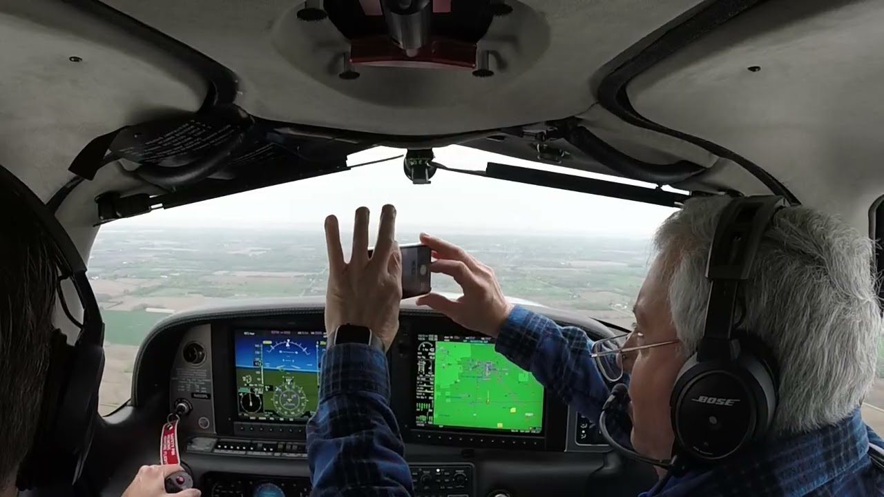 SR22T C2A Formation Flying Clinic OSH 2023-05 Part 1