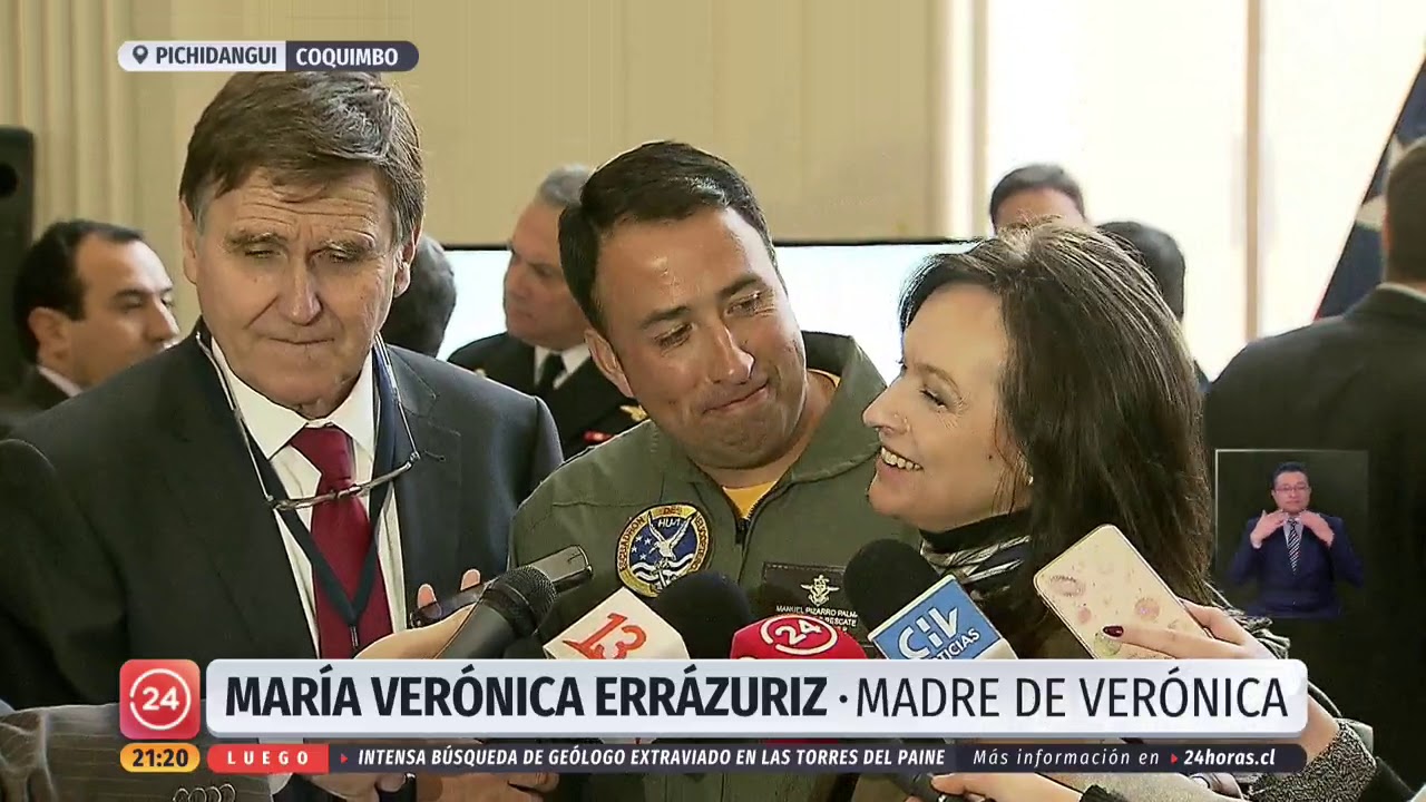 Entregan reconocimiento a rescatistas de joven que estuvo más de seis horas en el mar
