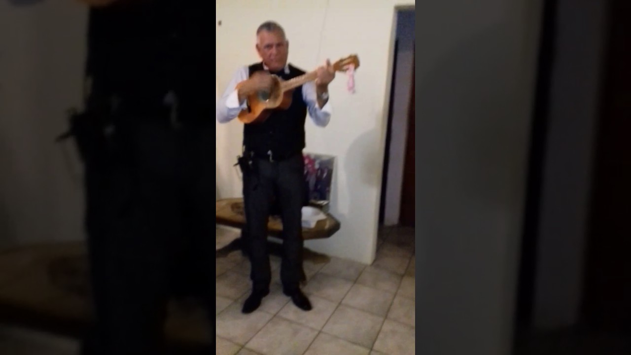 Tipico Un Famia den paranda di dande 2017(3)