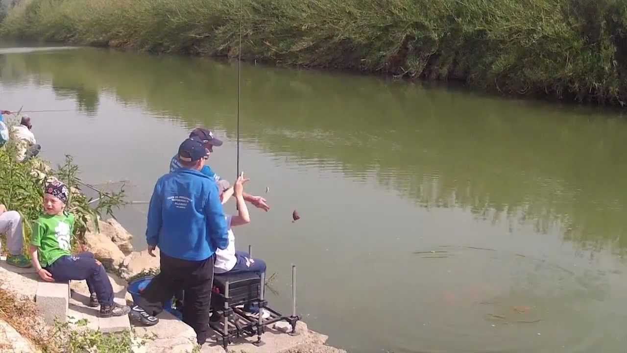 PESCAYTRAVESIA.TV Escuela de pesca de Alaquas