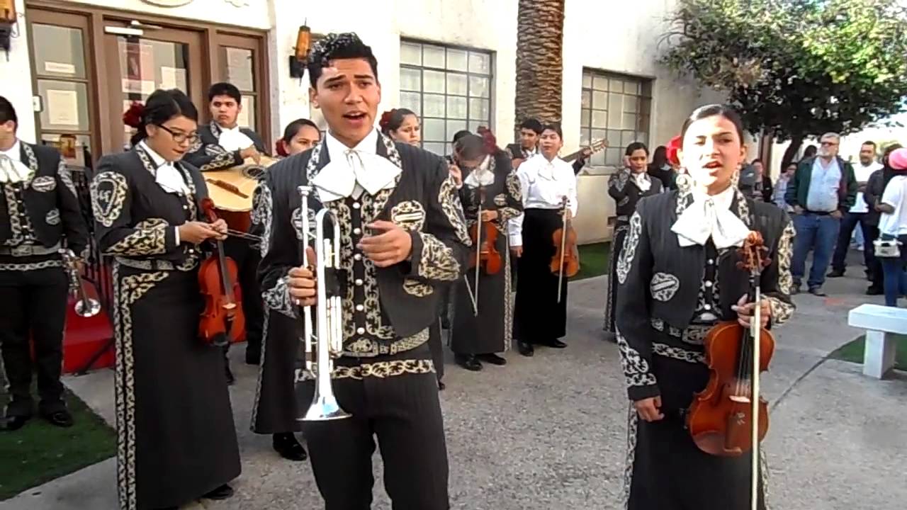 Mariachi Los Changuitos Feos