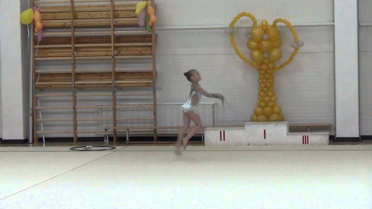 Maria Muravjova h&uuml;pits 2006A Kuldne Karikas 2014