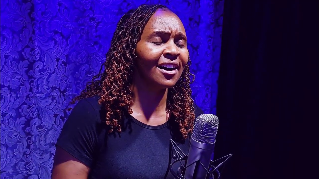 Uweponi mwako _cover