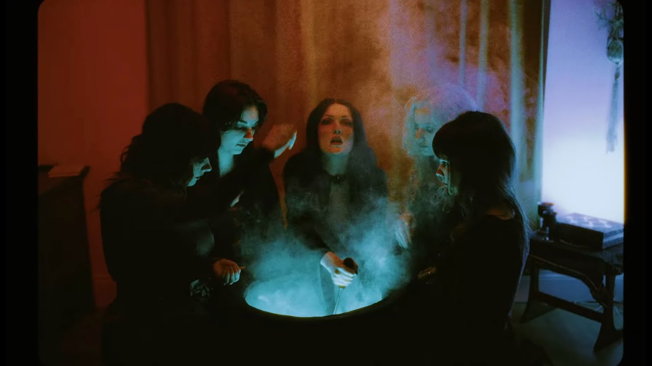 VENUS GRRRLS - 3x3 (Official Video)