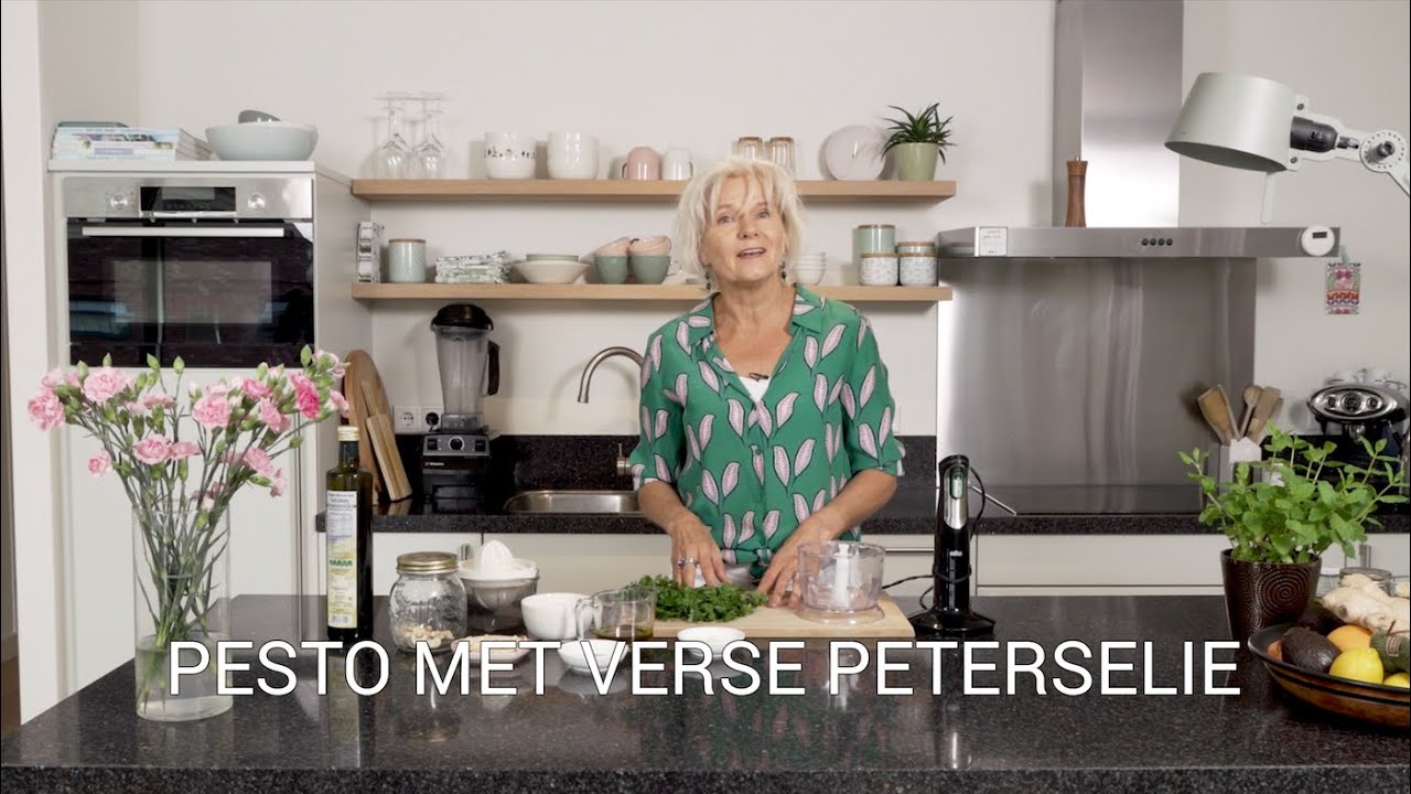 Pesto van verse peterselie