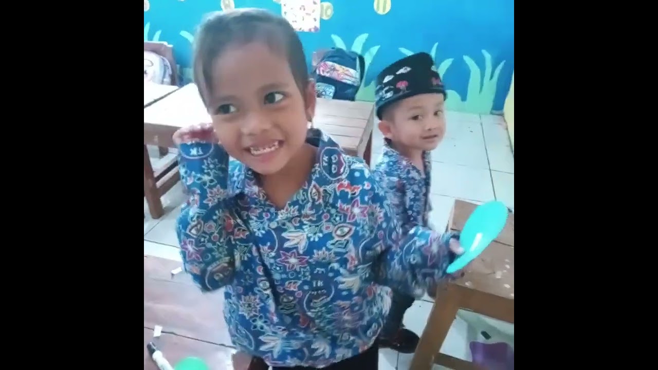 BELAJAR KODING, BENTUK RUANG DAN MENGENAL WARNA💪💪🤩🤩 #coding #belajar #tk #gurutk #semangat