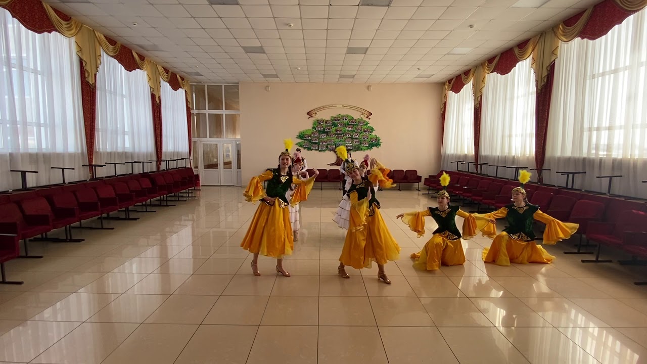 Танцевальный флешмоб 