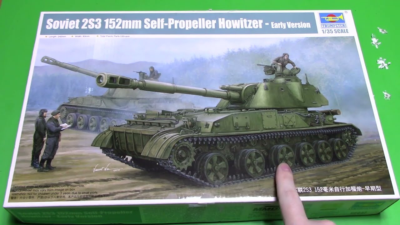 Trumpeter models 1/35 Soviet/Russian 2S3 SPG 'Early' in box preview