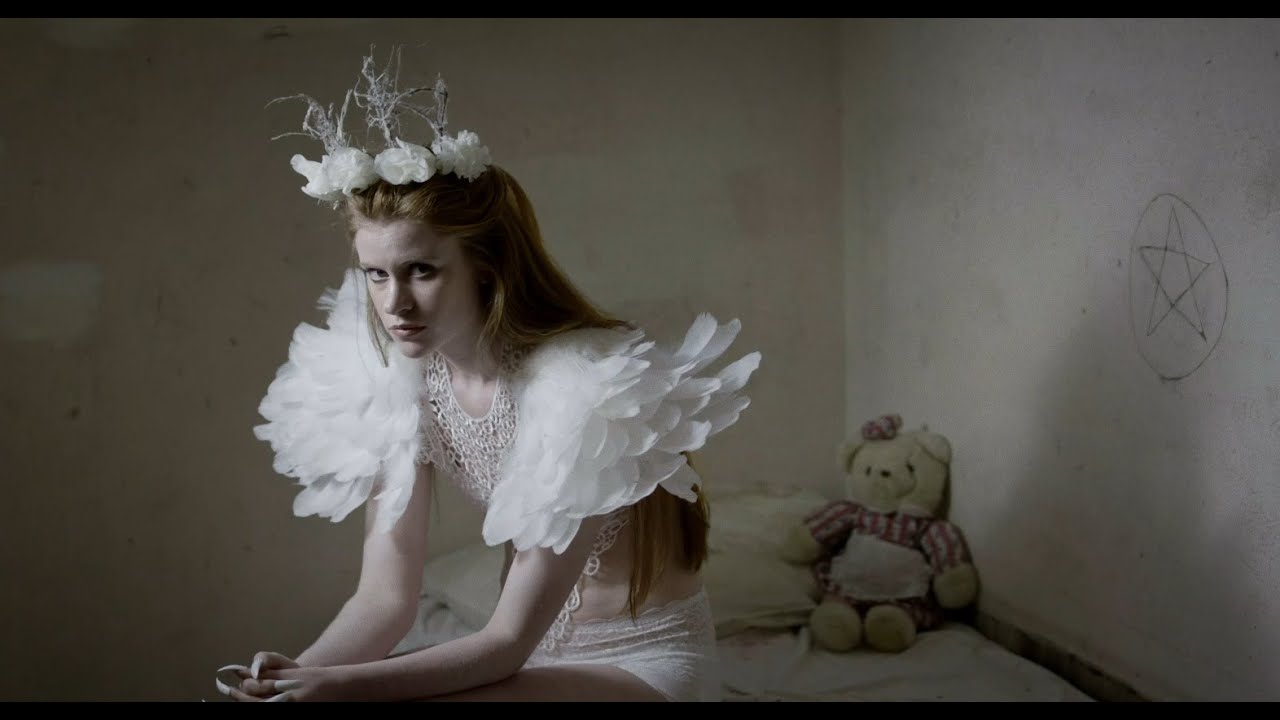 MAMMOTH MAMMOTH - Kreuzung (Official Video) | Napalm Records
