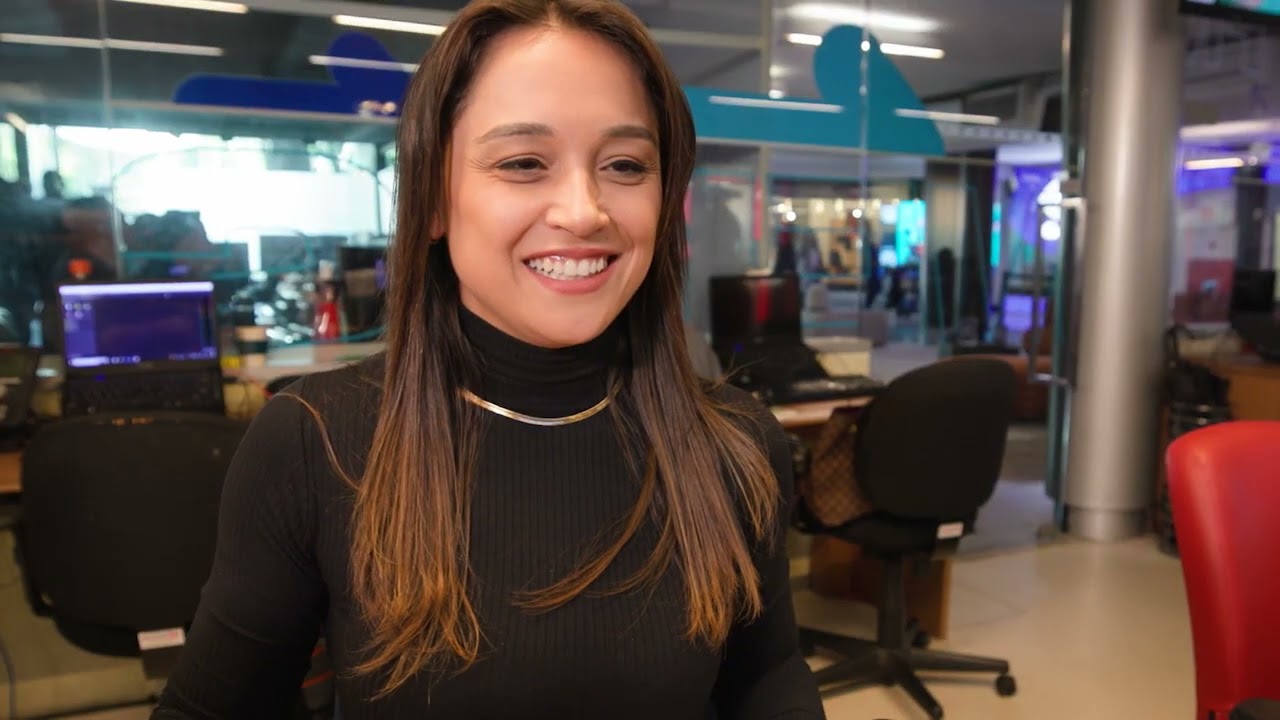 Devaneios 20 anos BandNews FM: Carla Bigatto interpreta poema 