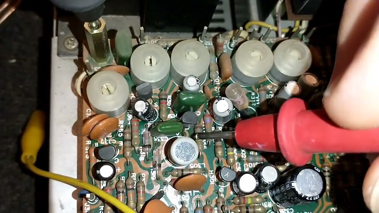 Repair attempt of marantz 2240b with "no FM stereo" symptom.