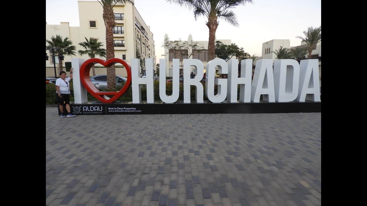 EGY-21 Hurghada Marina, Fish Market and city tour