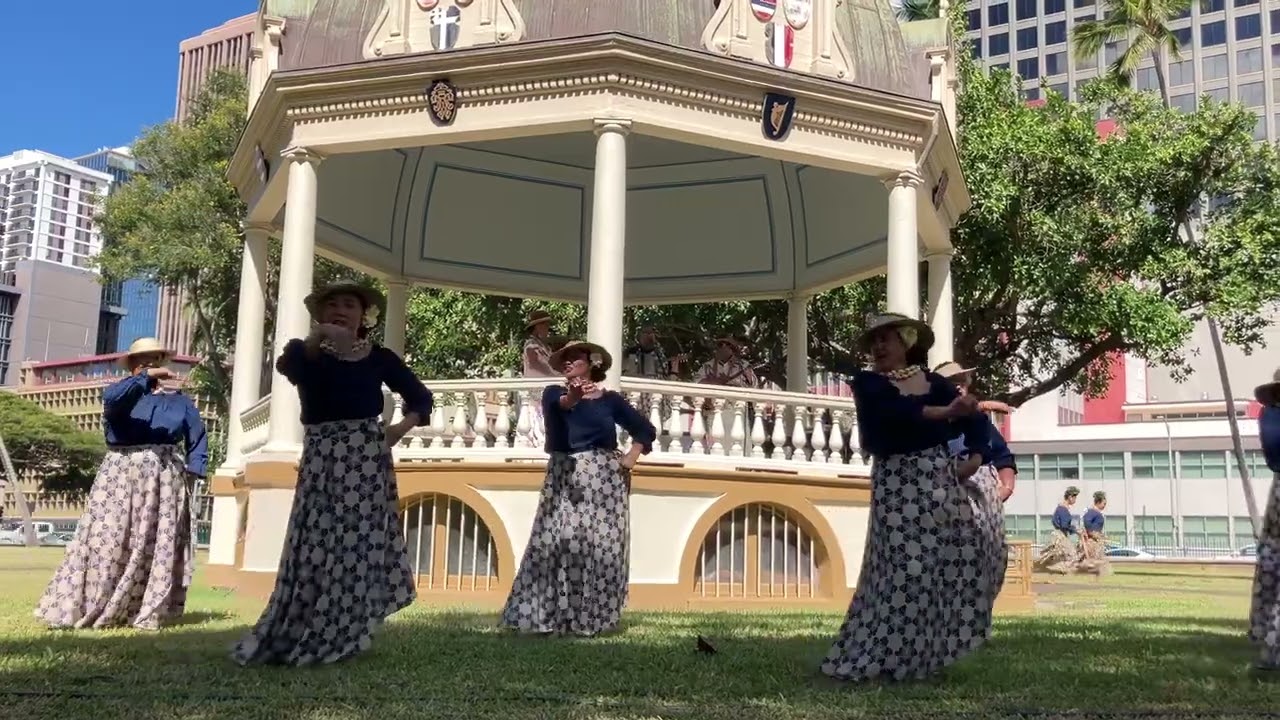 Hālau Kaulakahi - 