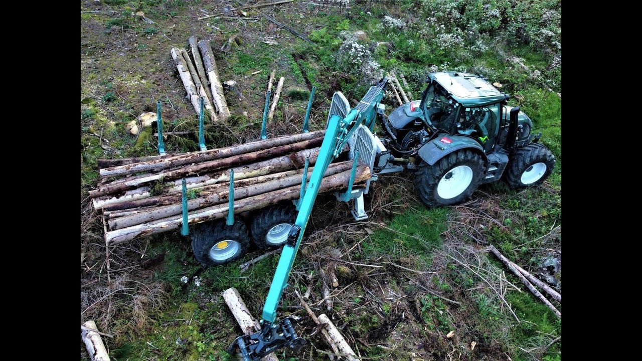 🌲 Valtra N174 & Pfanzelt L14 • *Young operator* • Valtra in forest • forestwork • Part-1🌲
