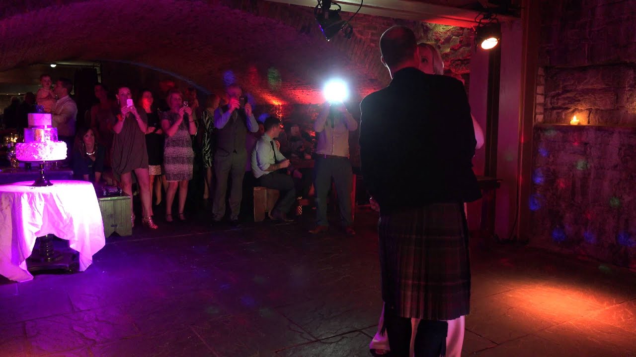 Lee Live: The Rowantree: You Are The Best Thing - First Dance (4K Ultra HD)