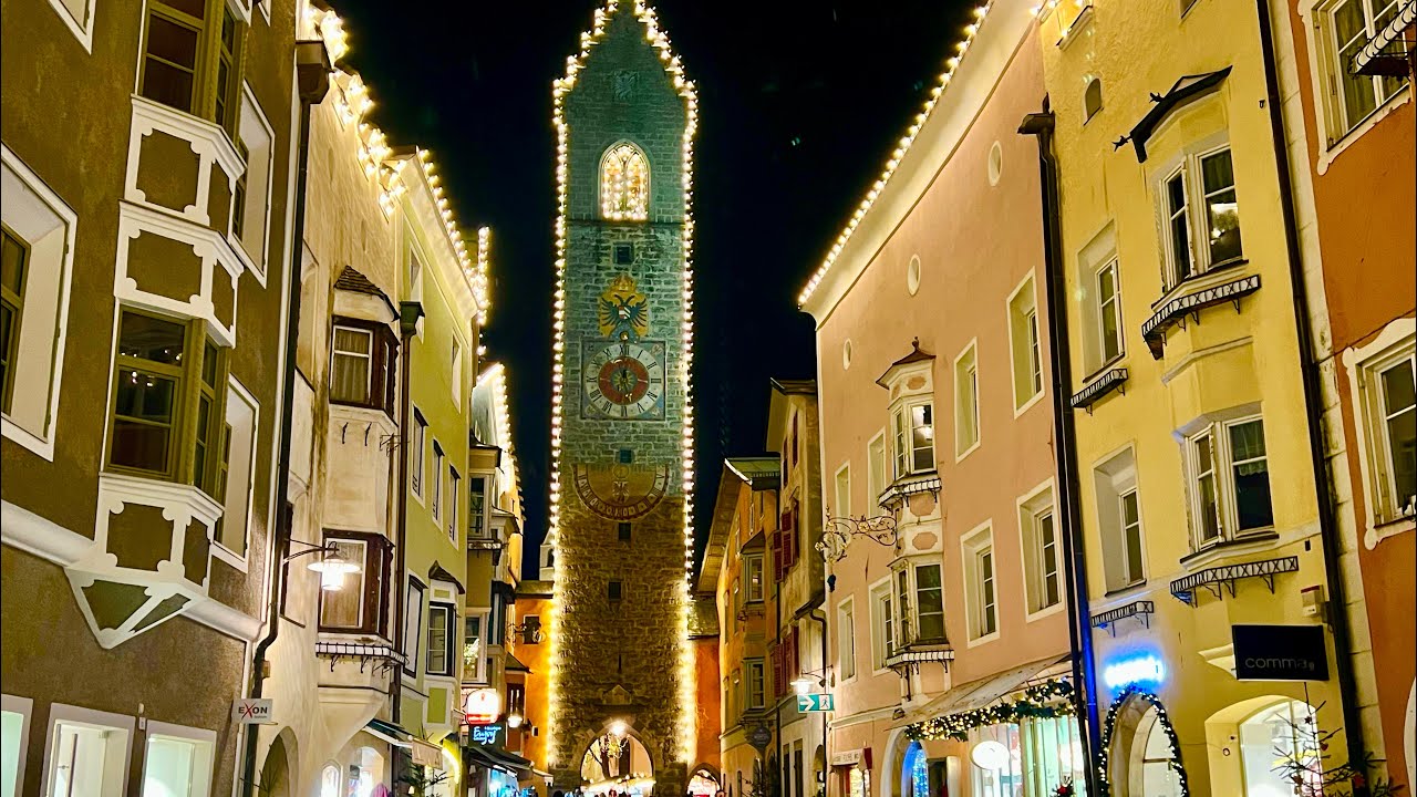 Sterzing/Vipiteno, Südtirol, South Tyrol in northern Italy. Christmas Market,