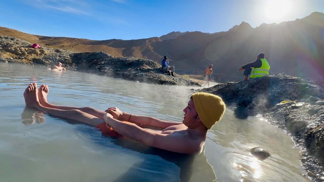 #VLOG110 | عين عجيبة فالمغرب🫨معجزة ربانية وسط وادي زيز دواء لكل من يعاني من برد العظام🥶🏜️