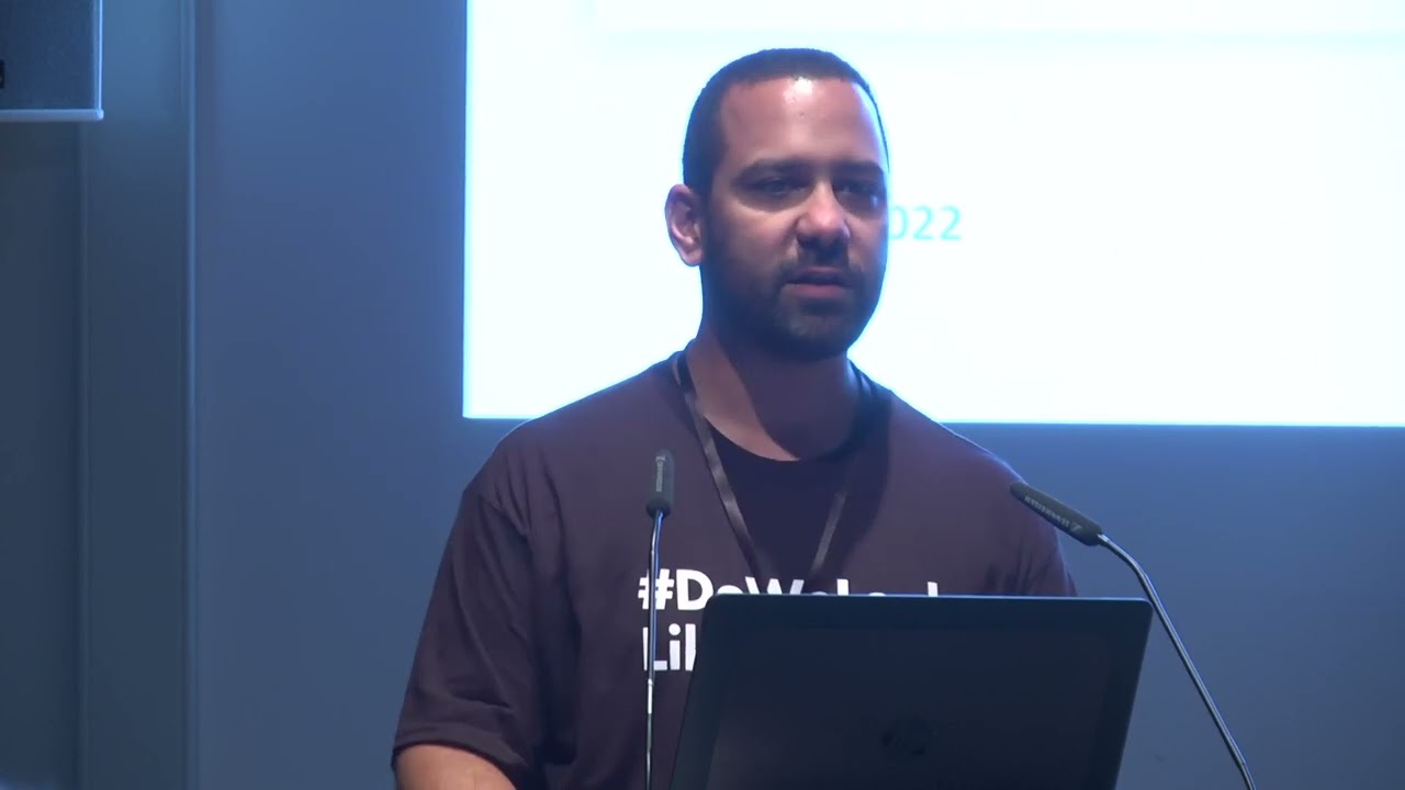 Kevin Heneka: Elektrische Sicherheit für Hacker