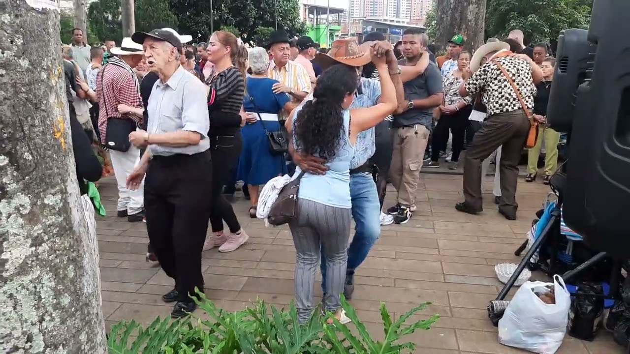 Los integrados parranderos. Varios temas. Abril 21 2024.