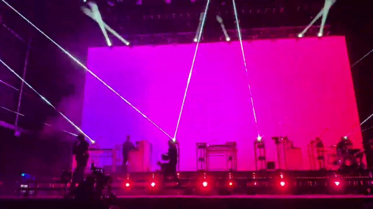 RÜFÜS DU SOL - Music is Better (Live) @Guadalajara, Mexico (Inhale / Exhale Tour)