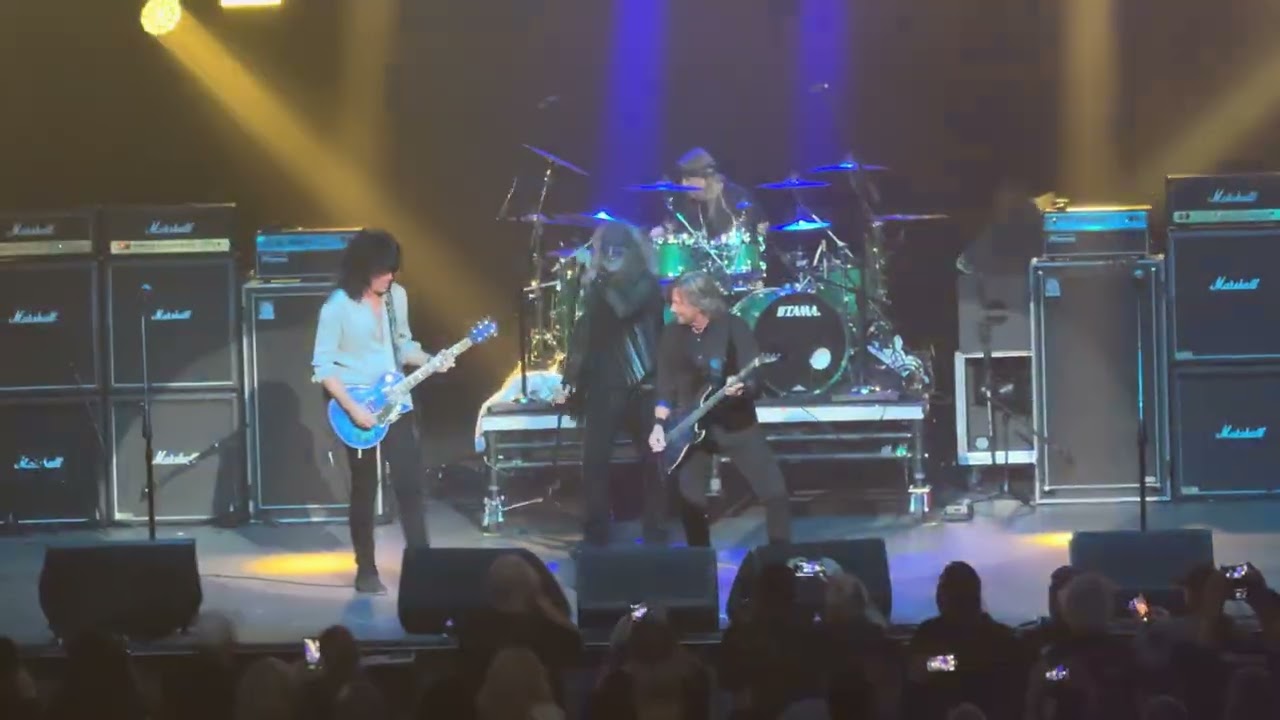 Black n Blue with Tommy Thayer - Autoblast - Virgin Theater Las Vegas NV 11/16/25