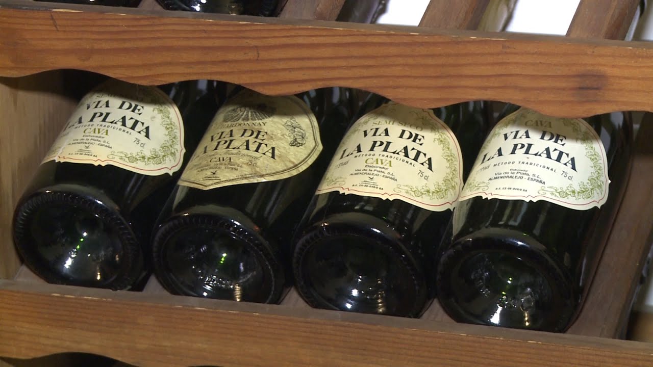 La crisis catalana tira de las ventas de cava extreme&ntilde;o