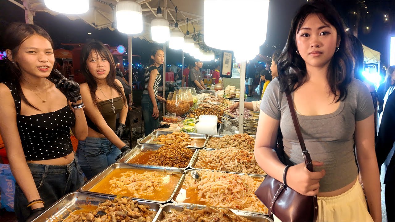 Popular Place! Cambodian Street Food Tour 2026 - Chaktomuk Walk Street at Riverside Food Market