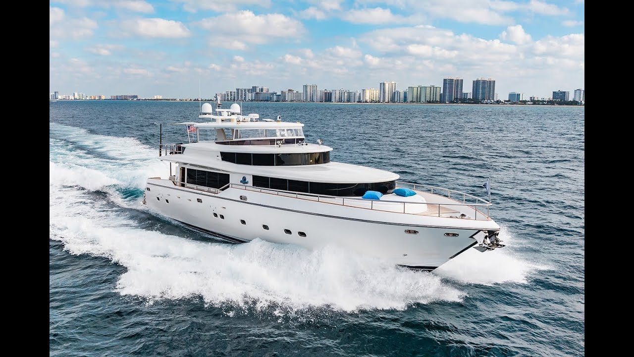 Southern Belle 87' Johnson Pilothouse 2006