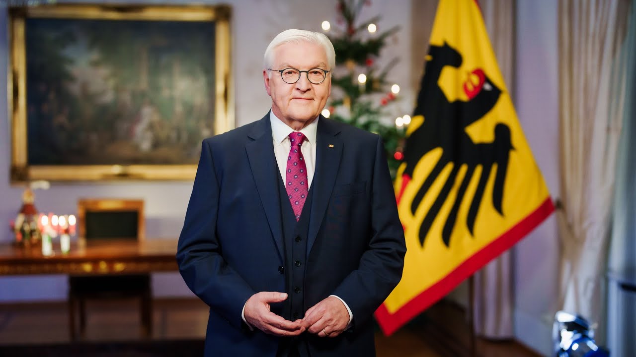 Weihnachtsansprache von Bundespräsident Steinmeier 2025 in Deutscher Gebärdensprache (DGS)