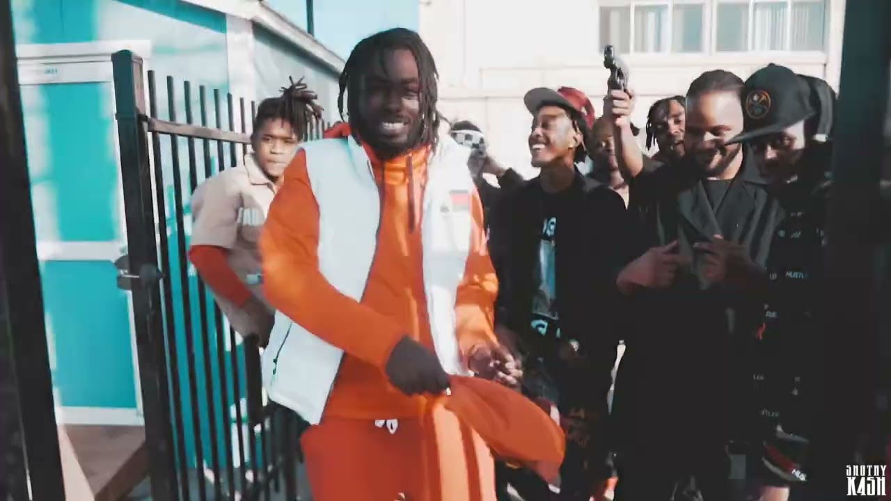 Moe Money - Mad Man