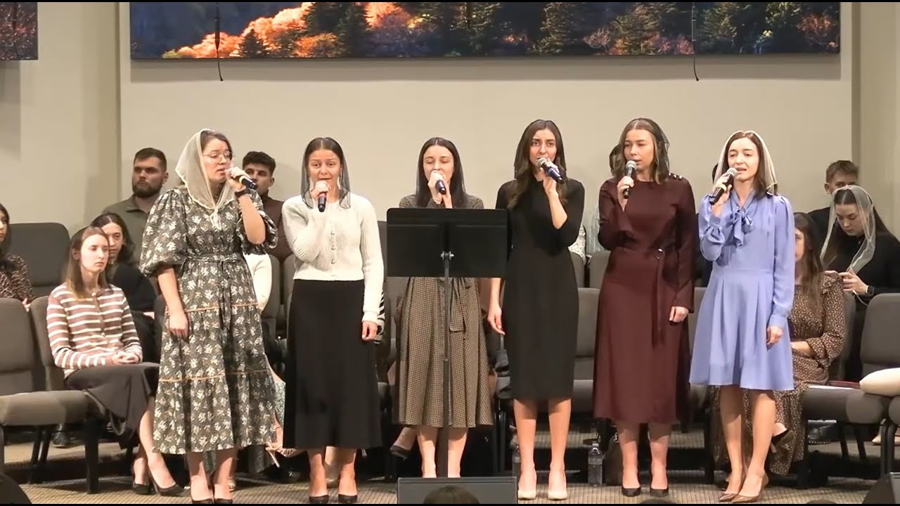 Жизнь пpoйдeт, жизнь пpoйдeт - нe зaмeтишь кaк  -Группа