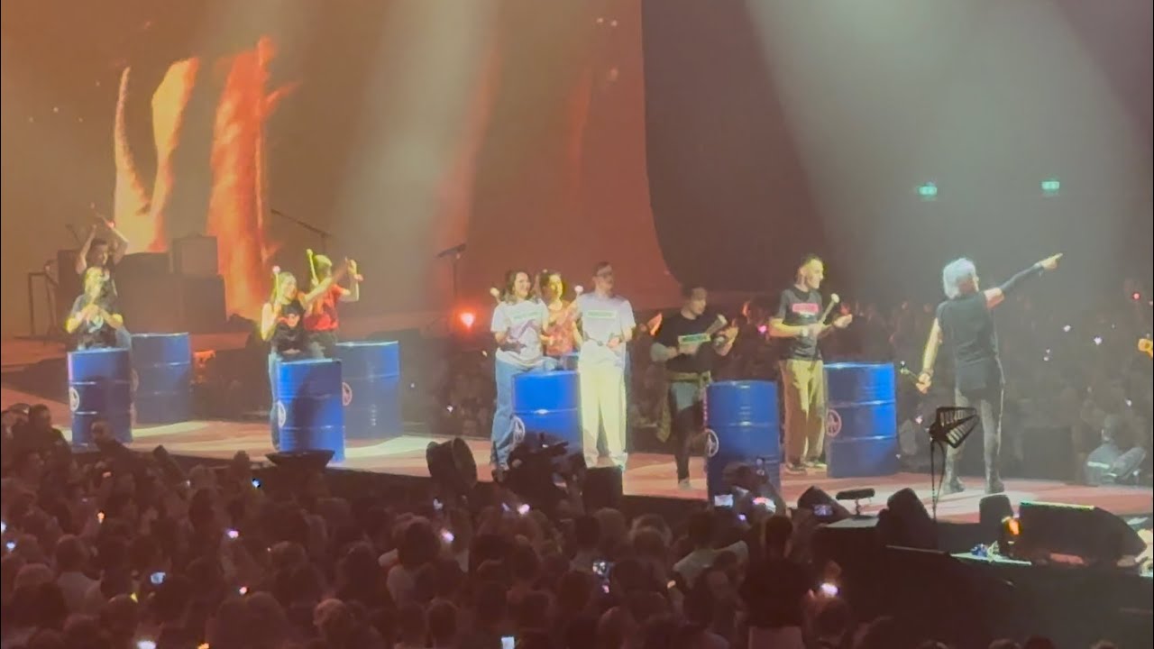 Indochine - La vie est à nous (Live Arena Tour at Accor Arena, Paris 27/02/2026)