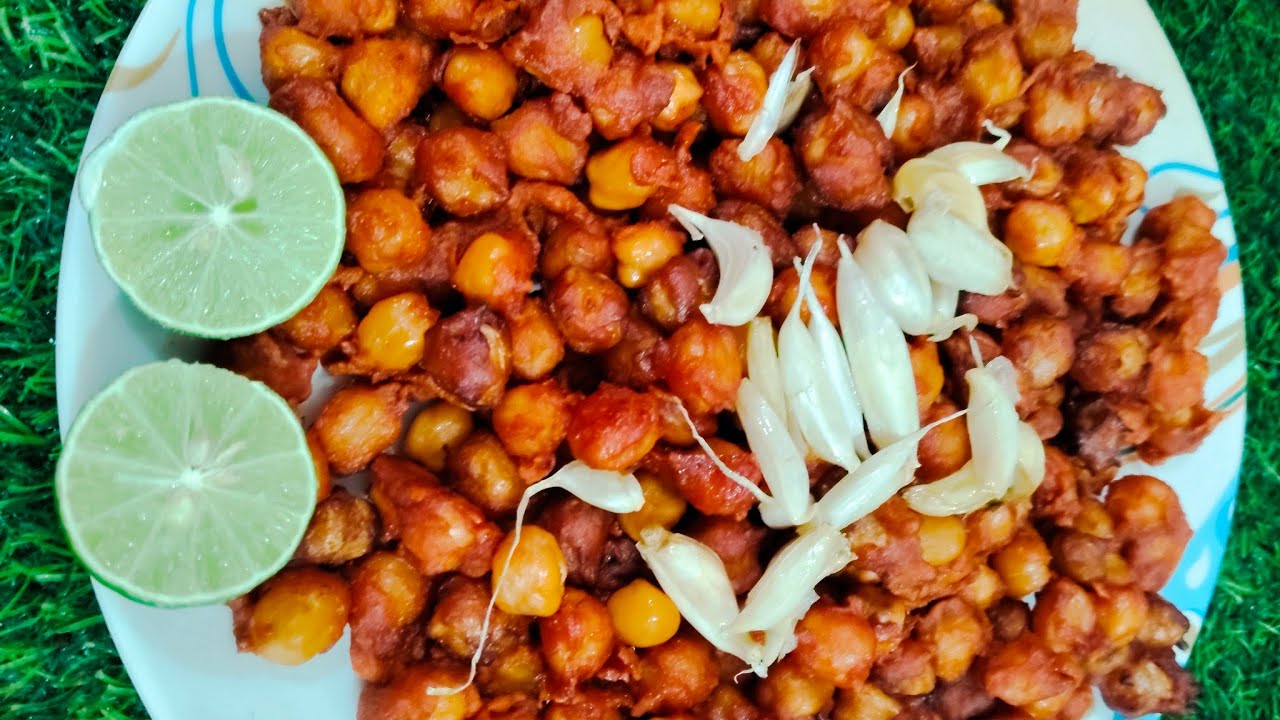 Dhaba style kaabli chana | easy recepi dhaba style kaabli chana By Raziya'srasoi#kaablichana 