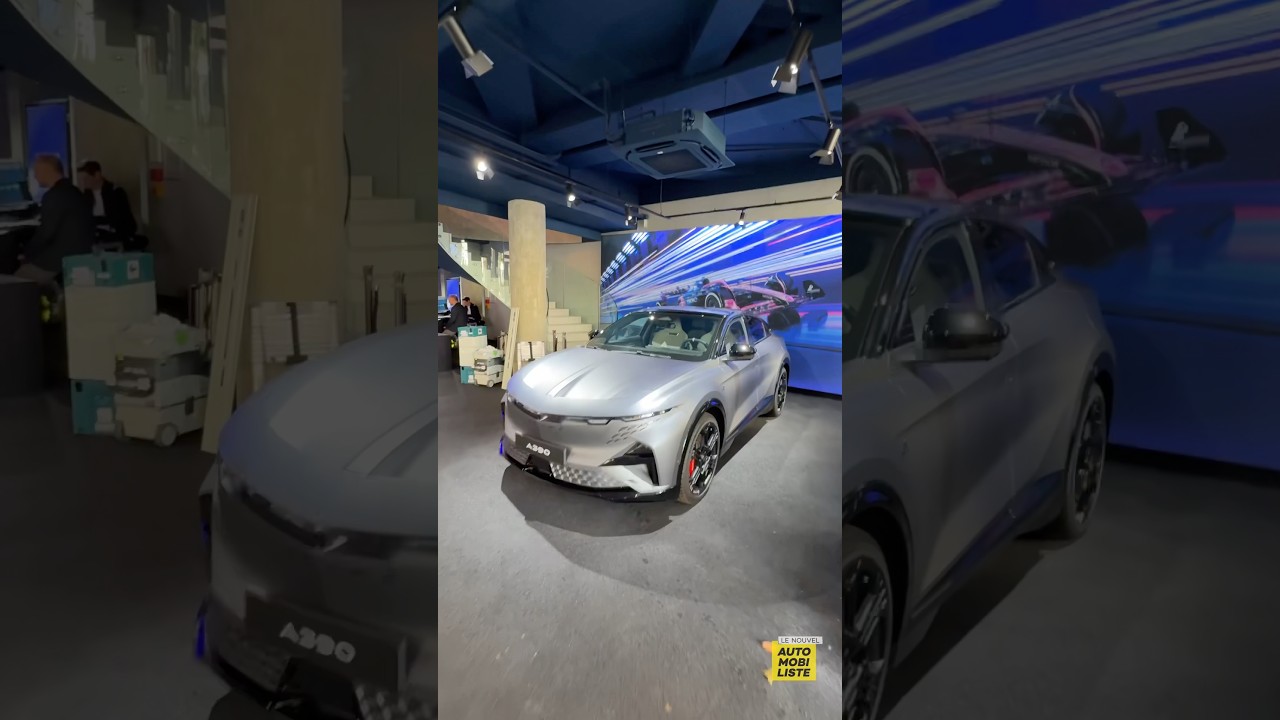 Voici l’atelier Alpine de Paris ! #alpine #automobile